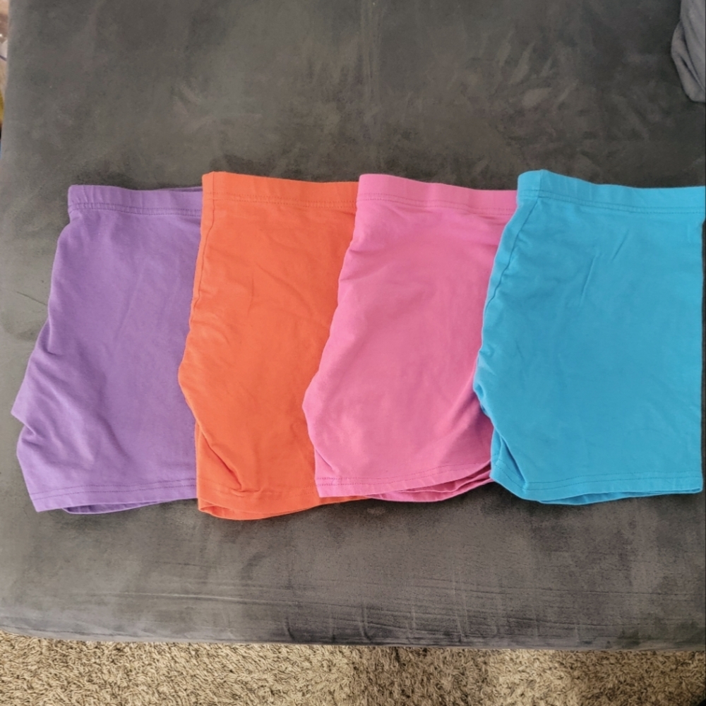 4 pack of sexy basics boyshorts